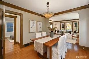 523 N 70th St, Seattle, WA 98103 - Photo 5