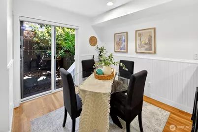 402 Aloha Street, Seattle, WA 98109 - Photo 11