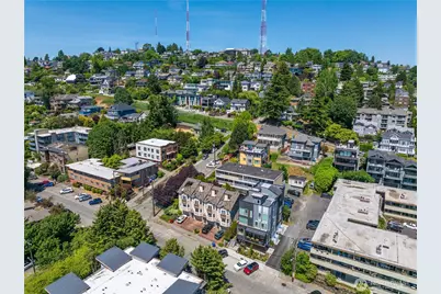 402 Aloha Street, Seattle, WA 98109 - Photo 33