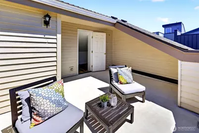 402 Aloha Street, Seattle, WA 98109 - Photo 25