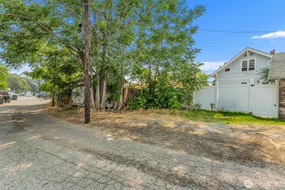 311 Okanogan Avenue, Wenatchee, WA 98801 - Photo 39