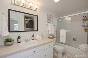 440 St Helens Ave, Tacoma, WA 98402 - Photo 5