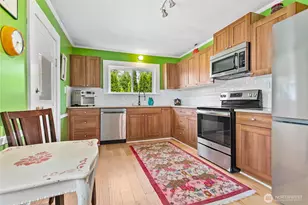 208 Mead Ave, Everson, WA 98247 - Photo 9