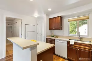 4707 NW Walgren Dr, Silverdale, WA 98383 - Photo 9