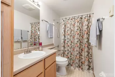 4707 NW Walgren Drive #B-203, Silverdale, WA 98383 - Photo 21