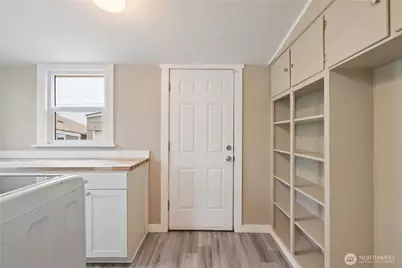 256 Beech Street, Longview, WA 98632 - Photo 11
