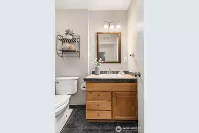 120 14th Avenue #12, Seattle, WA 98122 - Photo 17