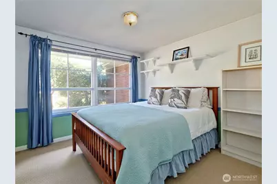 1012 Evergreen Drive, Bellevue, WA 98004 - Photo 19