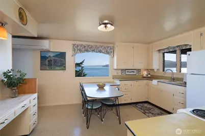 6860 Salmon Beach Road, Anacortes, WA 98221 - Photo 21