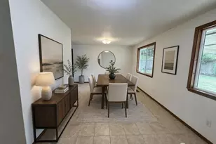 908 N Elliot Ave, Wenatchee, WA 98801 - Photo 5