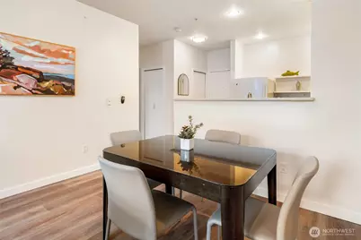 2415 2nd Avenue #432, Seattle, WA 98121 - Photo 11