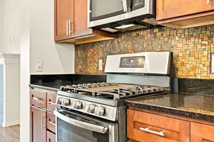 3005 34th Pl, Everett, WA 98201 - Photo 9