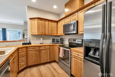 10700 SE 260th Street #A101, Kent, WA 98030 - Photo 15