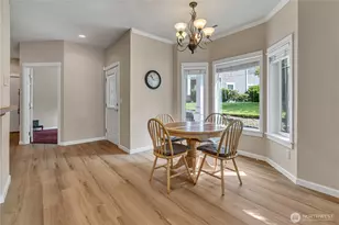 10700 SE 260th St, Kent, WA 98030 - Photo 9