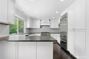 2836 213th Ave SE, Sammamish, WA 98075 - Photo 11