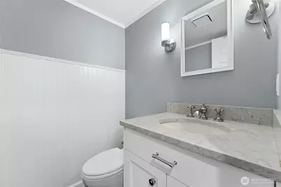 2836 213th Avenue SE, Sammamish, WA 98075 - Photo 17
