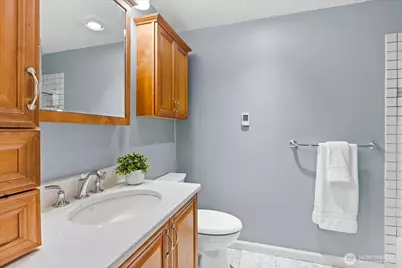 23811 NE 43rd Street, Redmond, WA 98053 - Photo 25