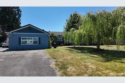 903 Jameson Street, Sedro Woolley, WA 98284 - Photo 3