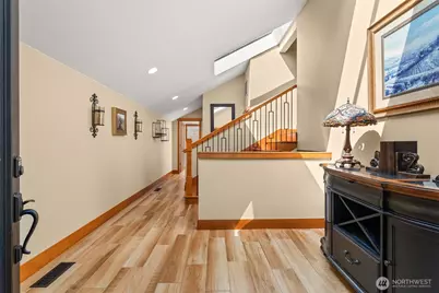 2616 Country Club Court NW, Olympia, WA 98502 - Photo 5
