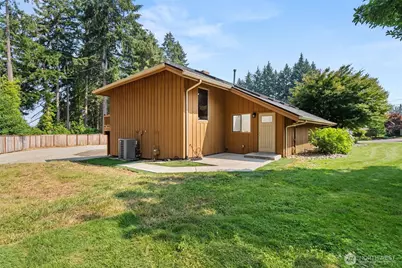 2616 Country Club Court NW, Olympia, WA 98502 - Photo 25