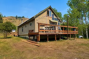 1066A Ellemeham Mountain Rd, Oroville, WA 98844 - Photo 3