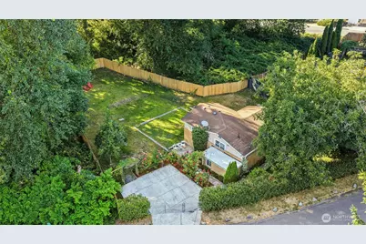 469 Maple Avenue SW, Renton, WA 98057 - Photo 39