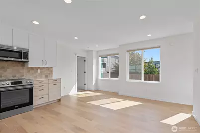 8332 26th Avenue NW, Seattle, WA 98117 - Photo 15