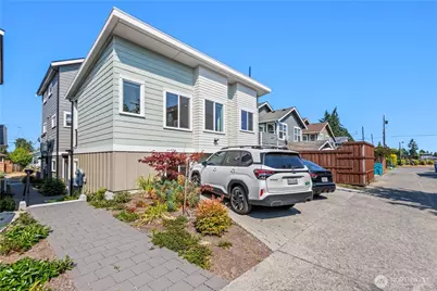 8332 26th Avenue NW, Seattle, WA 98117 - Photo 29