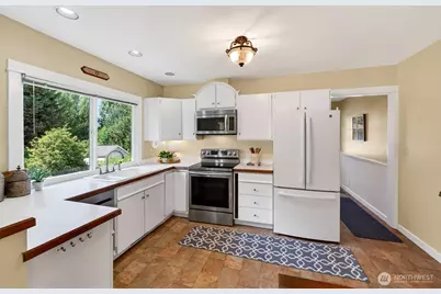906 SW 130th Street, Burien, WA 98146 - Photo 11
