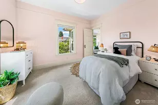 939 13th Ave E, Seattle, WA 98102 - Photo 23