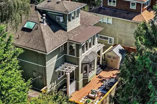 939 13th Ave E, Seattle, WA 98102 - Photo 37