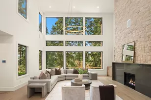2009 102nd Pl SE, Bellevue, WA 98004 - Photo 3
