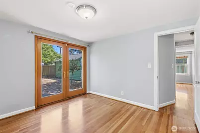 346 N 102nd Street, Seattle, WA 98133 - Photo 15
