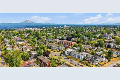1010 N J Street #12, Tacoma, WA 98403 - Photo 3