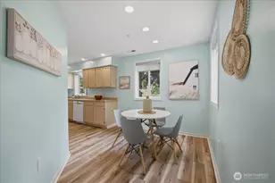 321 SE Orchard Dr, North Bend, WA 98045 - Photo 5
