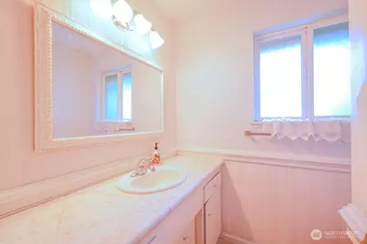 23427 28th Avenue S, Des Moines, WA 98198 - Photo 19