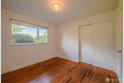 23427 28th Avenue S, Des Moines, WA 98198 - Photo 15