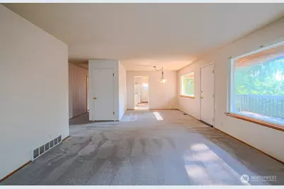 23427 28th Avenue S, Des Moines, WA 98198 - Photo 7