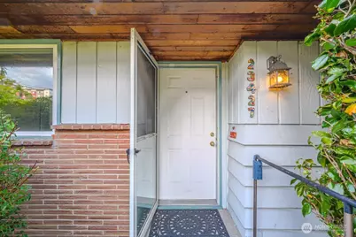23427 28th Avenue S, Des Moines, WA 98198 - Photo 3