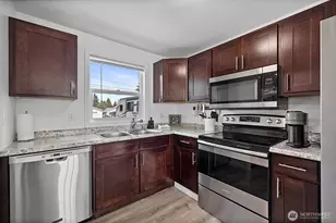 4905 N 30th St, Tacoma, WA 98407 - Photo 13