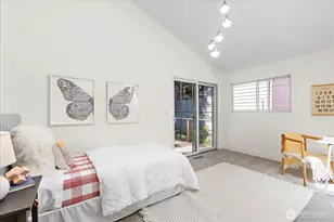2035 W Lake Sammamish Pkwy SE, Bellevue, WA 98008 - Photo 21