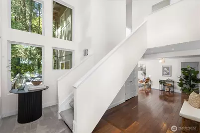 2035 West Lake Sammamish Parkway SE, Bellevue, WA 98008 - Photo 3