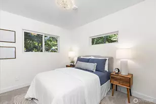 2035 W Lake Sammamish Pkwy SE, Bellevue, WA 98008 - Photo 11