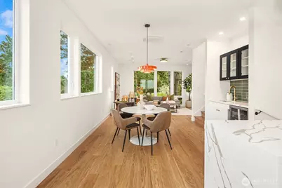 536 W Barrett Street, Seattle, WA 98109 - Photo 7