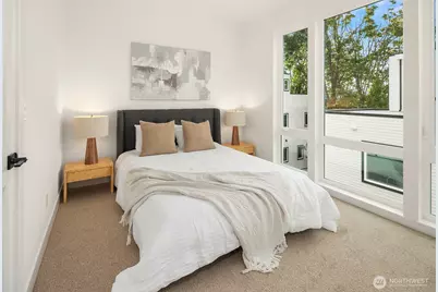 536 W Barrett Street, Seattle, WA 98109 - Photo 19