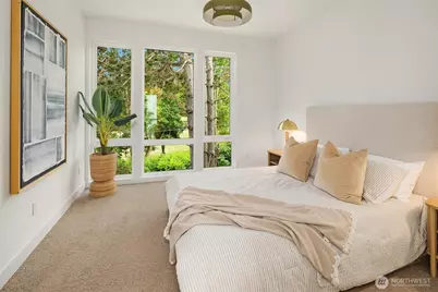 536 W Barrett Street, Seattle, WA 98109 - Photo 15