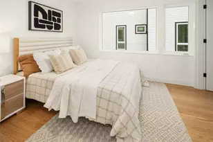 536 W Barrett St, Seattle, WA 98109 - Photo 27