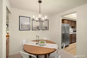 4727 W Lake Sammamish Pkwy SE, Issaquah, WA 98027 - Photo 11