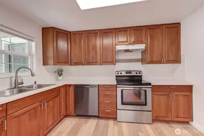 8183 NE 165th Street, Kenmore, WA 98028 - Photo 9