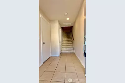 5583 Lakemont Blvd SE #1603, Bellevue, WA 98006 - Photo 3